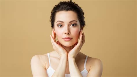 Skin Care Tips: चेहरे की गंदगी और ऑयल को रीमूव करेगा ये फेस पैक, इस तरह ...