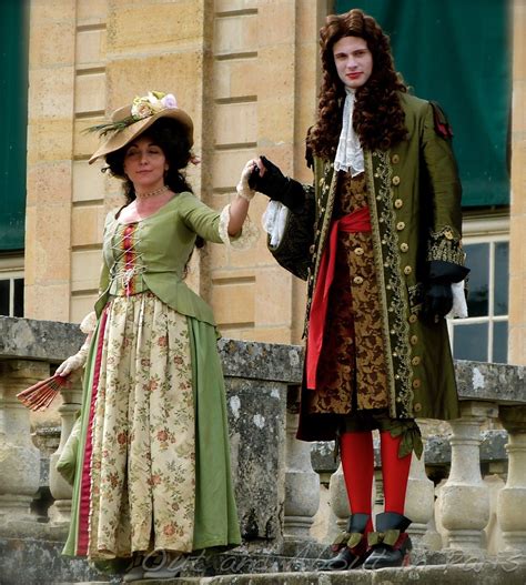 recreation of eighteenth century clothing | Century clothing, Dress ...