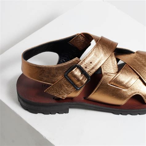 Martina Gold Sandals – Mafalda