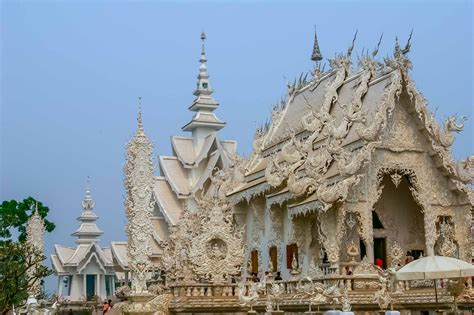 Wat Rong Khun : Le Temple Blanc à Chiang Rai - Blog de Voyage, Tutoriels Photos & Lifestyle