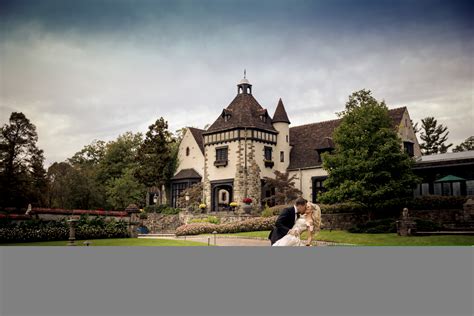 Pleasantdale chateau wedding cost 60 photos - Astyledwedding.com