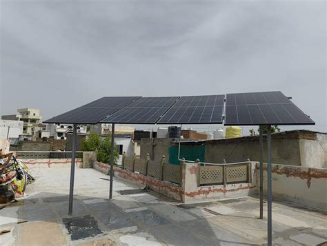 Loom Solar Panel Shark 600W TOPCon Bifacial, N-Type, Dual Glass Black ...