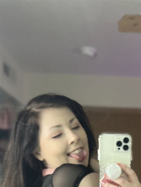 Jaelaray Fansly Leak