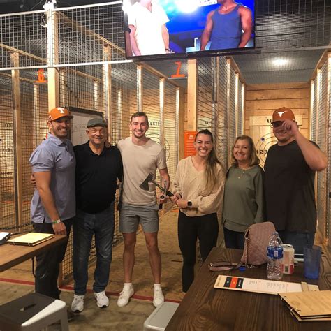 BLADE & TIMBER AXE THROWING - AUSTIN - All You MUST Know Before You Go ...