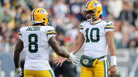 Packers ramp up urgency, leadership as they chase Super Bowl in 2025