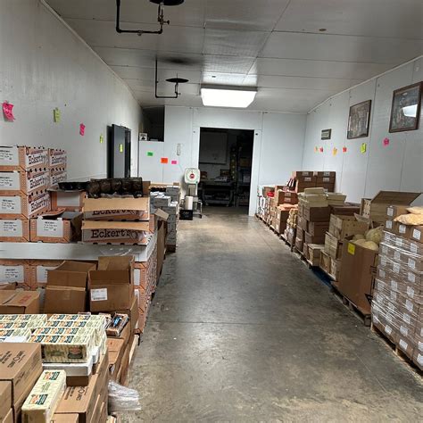 STRINGTOWN GROCERY - All You Need to Know BEFORE You Go 2026 (with ...