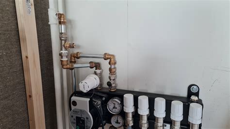 Ingefreesde vloerverwarming wordt niet goed warm - Duurzame energie en ...