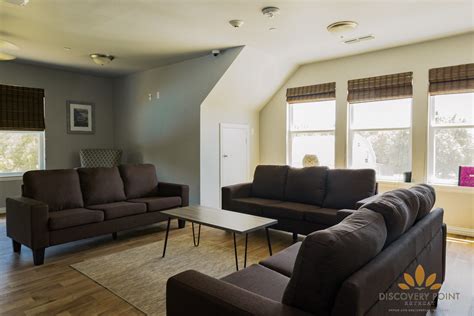 Discovery Point Retreat - Waxahachie, TX | Niznik Behavioral Health