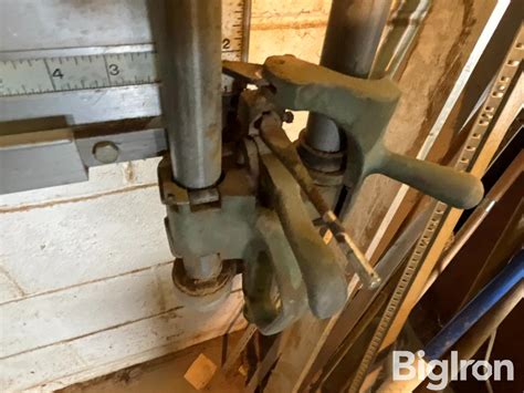 Using Old Glass Cutter Fletcher 的图像结果