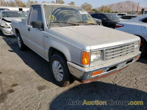 JA7FL24D7HP109405 1987 MITSUBISHI MIGHTY MAX - View history and price at AutoAuctionHistory