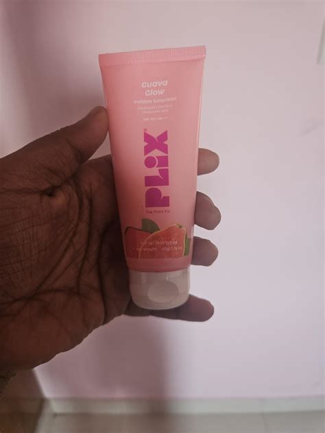 PLIX - THE PLANT FIX Spf 50+ Guava Glow Sunscreen-50G & 10% Vitamin C ...