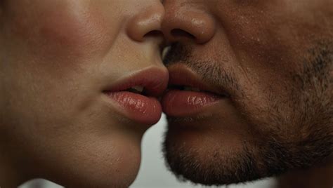 Pourquoi les bisous sur la bouche amoureux sont-ils importants