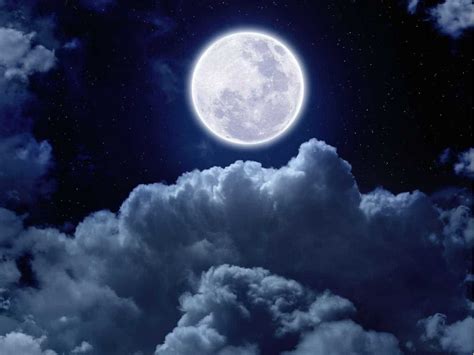 15 Spiritual Meanings of Full Moon, Symbolism & Astrology - What Spiritual