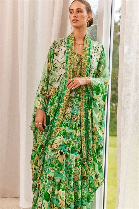 GREEN GODDESS MEDIUM CAPE – Zariaah