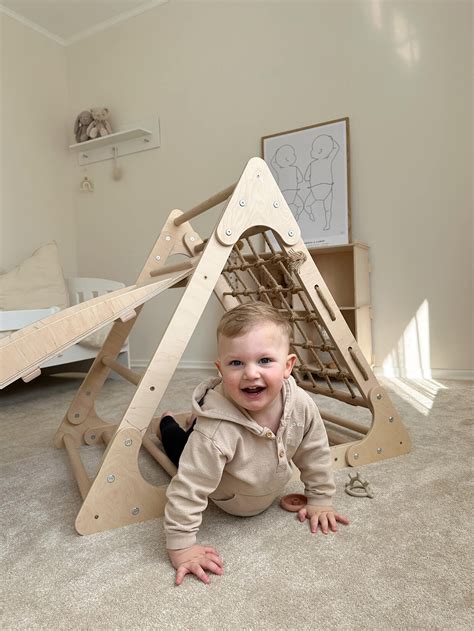 How the Pikler Triangle Evolves with Your Child’s Growth - YokoTower