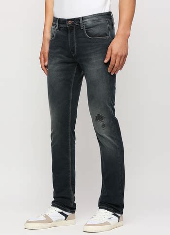 Buy Stylish Slim Fit Jeans for Men Online - Pepe Jeans India