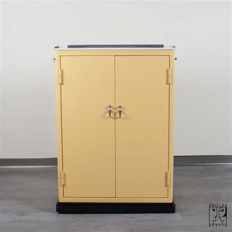 Rollable metal cabinet by Baisch - ZEITLOS – BERLIN