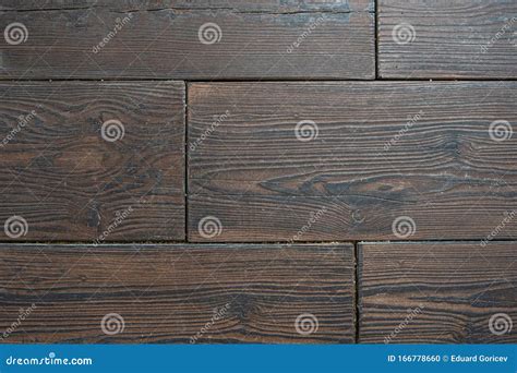Wood Imitation on Concrete Floor in Exterior, Better Resistance To ...
