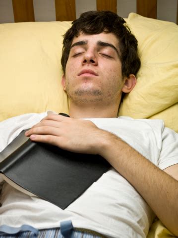 UNHCR - Internships - India Dictionary