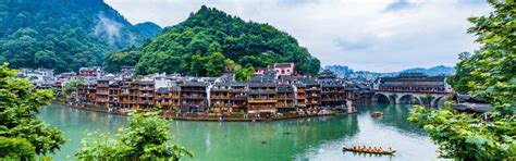 Zhangjiajie Weather in April 2025: Travel Tips