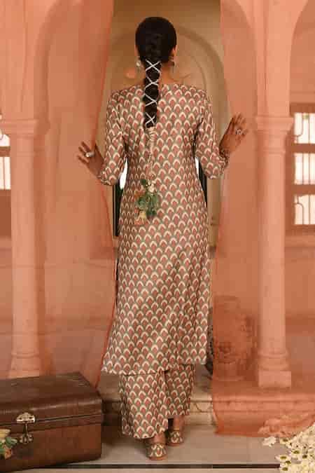 Baise Gaba - Buy Kurta Sets, Dresses, Sarees Online at Aza Fashions