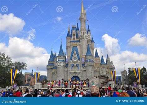 Disneyland Castle Florida Walt Disney World Resort In Orlando, Florida