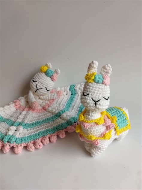 Llamas Babysquit: Crochet Cuddle Blanket + Rattle. Pattern in SPANISH - Etsy