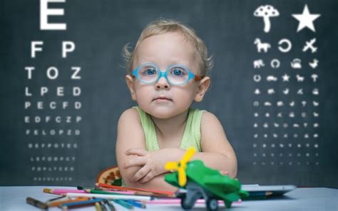 9岁孩子玩激光笔左眼失明怎么回事 激光笔对眼睛的危害 | 藏斋网
