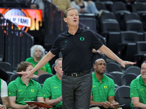 "I have NO intention of retiring": Oregon basketball coach Dana Altman ...