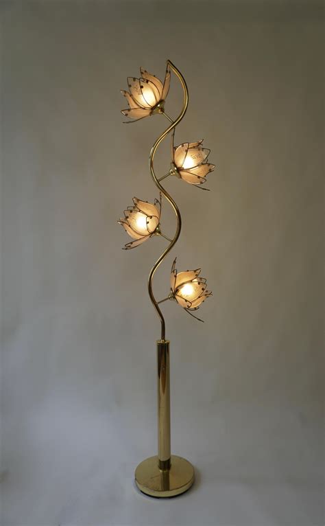 Mid Century Modern Vintage Hollywood Regency White Glass Lotus Flower ...