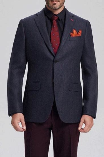 Classic Business Suit 的图像结果