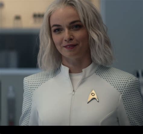 Star trek strange new worlds star explains nurse chapel costume change ...