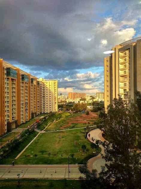 Best Places to Live Near Bagmane Constellation Business Park