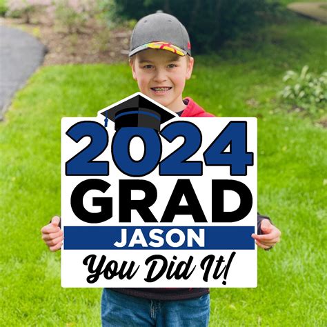 Class of (YEAR) Graduation Lawn Sign with Picture — Custom Lawn Sign