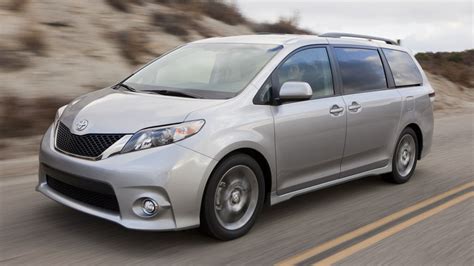 8 Passenger Van Rental 的图像结果