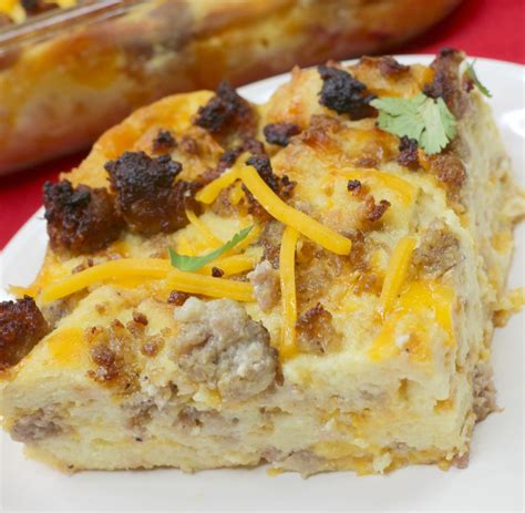 Christmas Breakfast Casserole - Sweet Pea's Kitchen