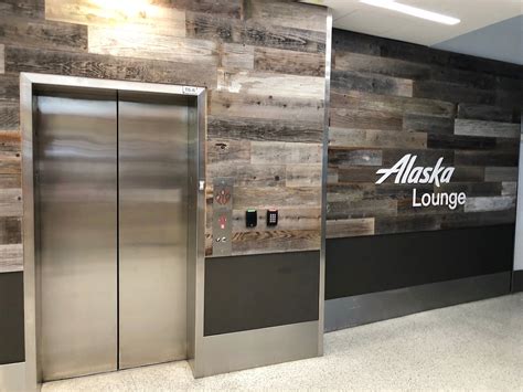 Choose this, not that: LAX Priority Pass lounge edition - The Points Guy