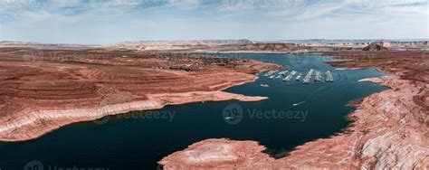 Aerial top view of lake Powell and Glen Canyon in Arizona. 16703232 ...