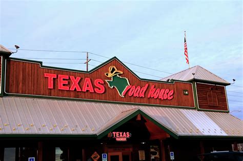 Texas Roadhouse sets plans to build first Kyle restaurant