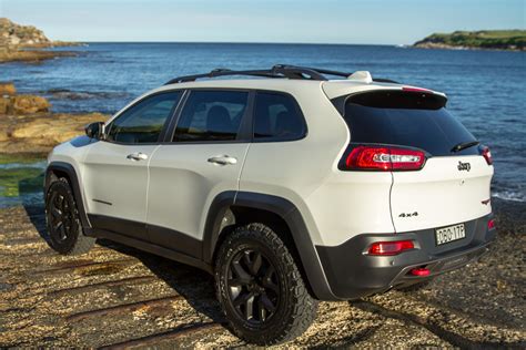 Surprising 2015 Jeep Cherokee Engine Images