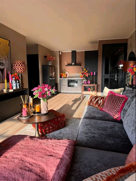 Pin by Nina van der Woude on Woonkamer in 2025 | Apartment living room design, Apartment bedroom ...