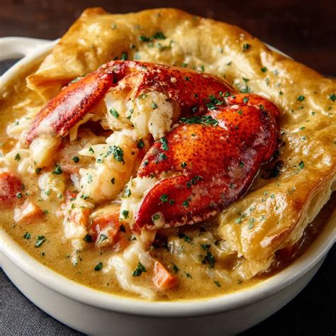 Lobster Pot Pie: Discover the Ultimate Comfort Recipe! - Tasty Delice