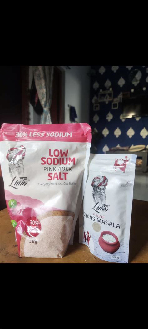 Lunn 30% Low Sodium Pink Rock Salt | 1 Kg Pouch | First Time in India ...