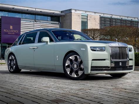 ये है दुनिया की पांच सबसे महंगी Rolls-Royce कारें, कीमत सुनकर चकरा ...