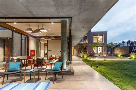 Sky, earth and water: This home’s design is based around these elements ...