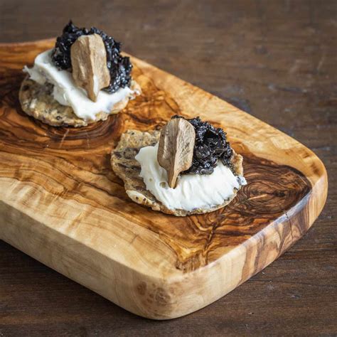 Black Trumpet Mushroom Recipes - Forager | Chef