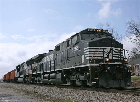Norfolk Southern Railroad - Railfan Travel