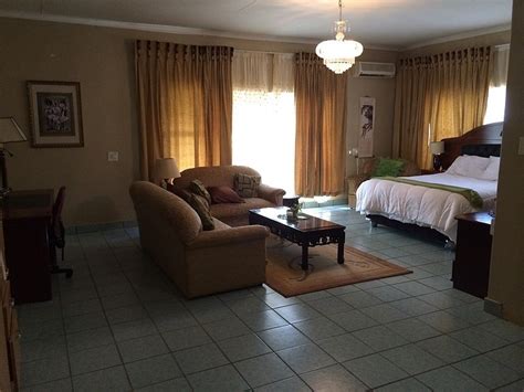 Customer reviews of Style Guest House, , Thohoyandou