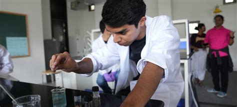 BSc in Chemistry - Azim Premji University