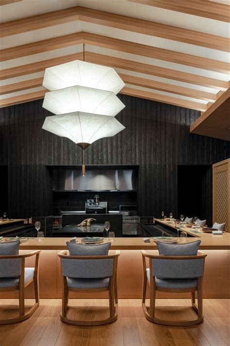 Wood Wall Restaurant 的图像结果